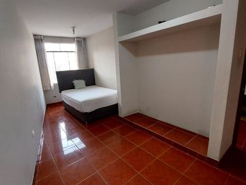 VENTA DE CASA EN SANTA CLARA ATE VITARTE