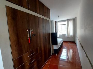 VENTA DE CASA EN SANTA CLARA ATE VITARTE