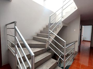 VENTA DE CASA EN SANTA CLARA ATE VITARTE
