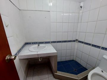 VENTA DE CASA EN SANTA CLARA ATE VITARTE