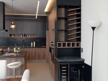 CASA EN VENTA EN VALLE IMPERIAL COTO 21