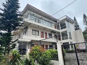 Apartment Building for Sale at Tagaytay City
