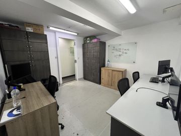 ALQUILER OFICINA IMPLEMENTADA CHACARILLA – JR.  MONTEROSA