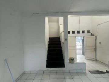 Sewa Rumah Komersil Anggrek Loka BSD City Tangerang Selatan Lokasi Strategis Siap Pakai