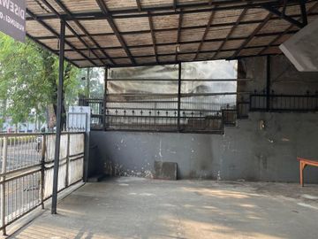 Sewa Rumah Komersil Anggrek Loka BSD City Tangerang Selatan Lokasi Strategis Siap Pakai