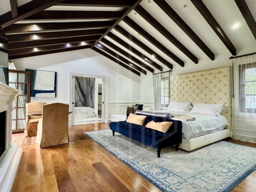Residencia de Lujo con Casa de Huéspedes en Hacienda de Vallescondido