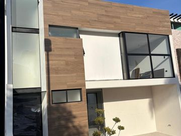 VENTA CASA LOMAS DE ANGELOPOLIS PARQUE CUERNAVACA