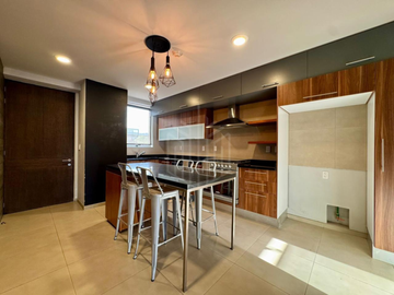 Departamento con Terraza y Amenidades de Lujo en Venta – Zona Esmeralda, 3 Recámaras con Vista Espectacular