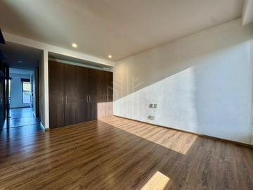Departamento con Terraza y Amenidades de Lujo en Venta – Zona Esmeralda, 3 Recámaras con Vista Espectacular
