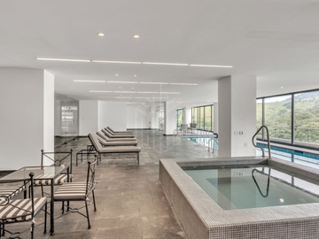 Departamento con Terraza y Amenidades de Lujo en Venta – Zona Esmeralda, 3 Recámaras con Vista Espectacular