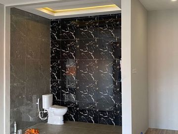 Rumah Baru Hook Minimalis Ada Kolam Renang di Juanda Sidoarjo