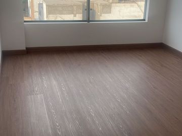 Hermoso departamento en Santiago de Surco.