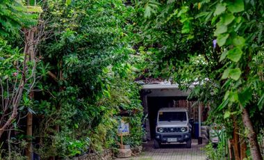 SOLAR GARDEN HOUSE