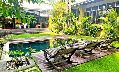 SOLAR GARDEN HOUSE