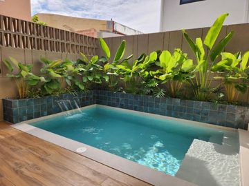 EJE - FOR SALE: 4-Bedroom Single-Family House in BF Homes, Las Piñas City
