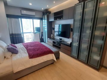 Good Deal! 2BR Unit For Sale in The Frabella 1