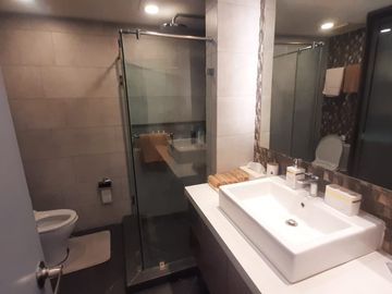 Good Deal! 2BR Unit For Sale in The Frabella 1