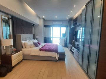 Good Deal! 2BR Unit For Sale in The Frabella 1
