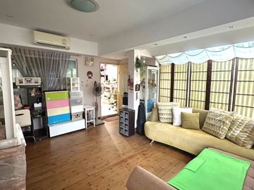 For Sale: Detached House at Land and House Park, Khon Kaen Prime location in the Khon Kaen Bypass area. A large house, 250 square meters, on a special