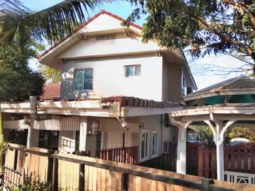 For Sale: Detached House at Land and House Park, Khon Kaen Prime location in the Khon Kaen Bypass area. A large house, 250 square meters, on a special
