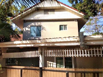 For Sale: Detached House at Land and House Park, Khon Kaen Prime location in the Khon Kaen Bypass area. A large house, 250 square meters, on a special