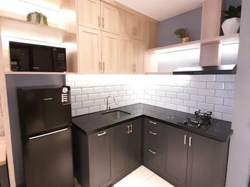 For Rent Apartment The Aspen Peak Residence Full Furnished South Jakarta
