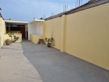 VENTA DE CASA EN CANTO GRANDE SAN JUAN DE LURIGANCHO