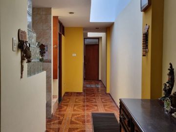 VENTA DE CASA EN CANTO GRANDE SAN JUAN DE LURIGANCHO