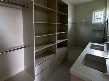 BRAND NEW MODERN HOME FOR SALE – MANILA SOUTHWOODS RESIDENTIAL ESTATES