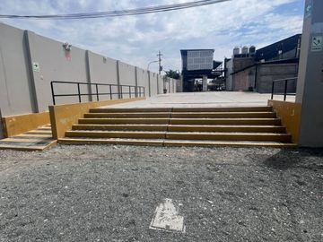 Alquiler de local para rubro de comidas
