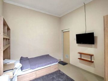 Kos Eksklusif 12 Kamar dekat Pakuwon Mall dan Kampus UPN