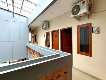 Kos Eksklusif 12 Kamar dekat Pakuwon Mall dan Kampus UPN