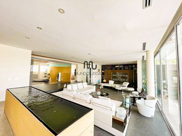 Casa en venta en Lomas de Vista Hermosa Bosques