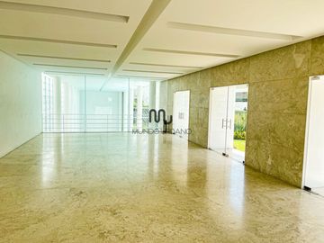 Casa en venta en Lomas de Vista Hermosa Bosques