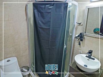 Suite en venta en edificio Torre Marina, Cerca al Mall del pacifico, Manta.