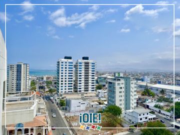 Suite en venta en edificio Torre Marina, Cerca al Mall del pacifico, Manta.