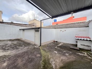 Casa en Venta, Ubicada en Calderón vía Marianas sector Sierra Hermosa, Área: 225m2 Precio: $149.500