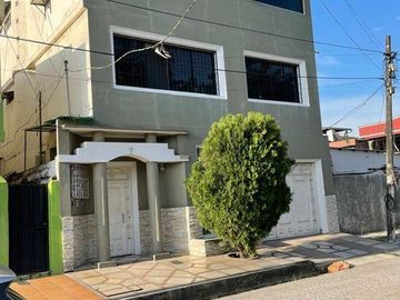 Venta de Casa Rentera en Ciudadela La FAE Gye