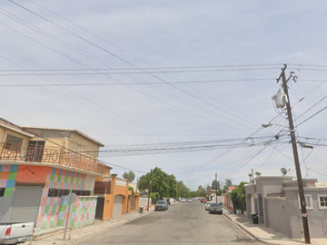 VENTA DE CASA AV GORDIANO GUZMAN COLONIA INDEPENDENCIA MEXICALI B C