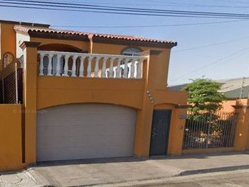 VENTA DE CASA AV GORDIANO GUZMAN COLONIA INDEPENDENCIA MEXICALI B C
