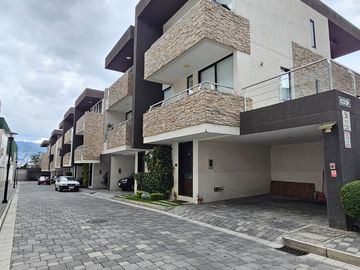 Casa en venta en Tumbaco La Cerámica