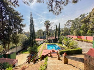Casa en Venta en Cuernavaca Morelos, Col. del Bosque Subida Chalma