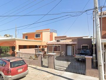 VENTA DE CASA Lago Peipus , Jardines del Lago, 21330 Mexicali, B.C.