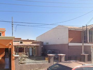 VENTA DE CASA Lago Peipus , Jardines del Lago, 21330 Mexicali, B.C.