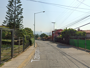 CASA EN SAN CARLOS BORRONEO, LOMAS DE AHUATLAN EN CUERNAVACA, ¡ NO CREDITOS !