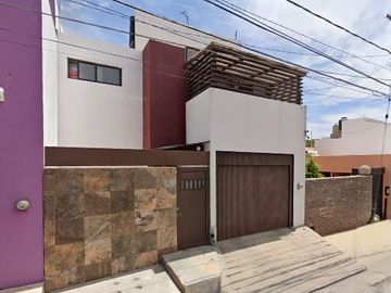 CASA EN VENTA LOMAS DE BERNARDEZ GUADALUPE ZACATECAS