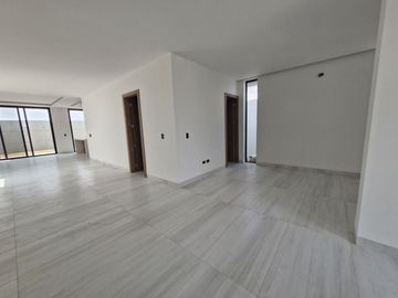 CASA EN VENTA, ISLA CELESTE, ETAPA BABOR