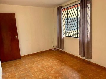 VENDO DEPARTAMENTO DE 98.75 M2 PISO 3 URBANIZACION SANTA ISABEL CARABAYLLO