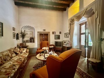 CASA COLONIAL EN EL CENTRO DE PUEBLO MAGICO HUICHAPAN