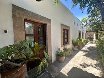 CASA COLONIAL EN EL CENTRO DE PUEBLO MAGICO HUICHAPAN